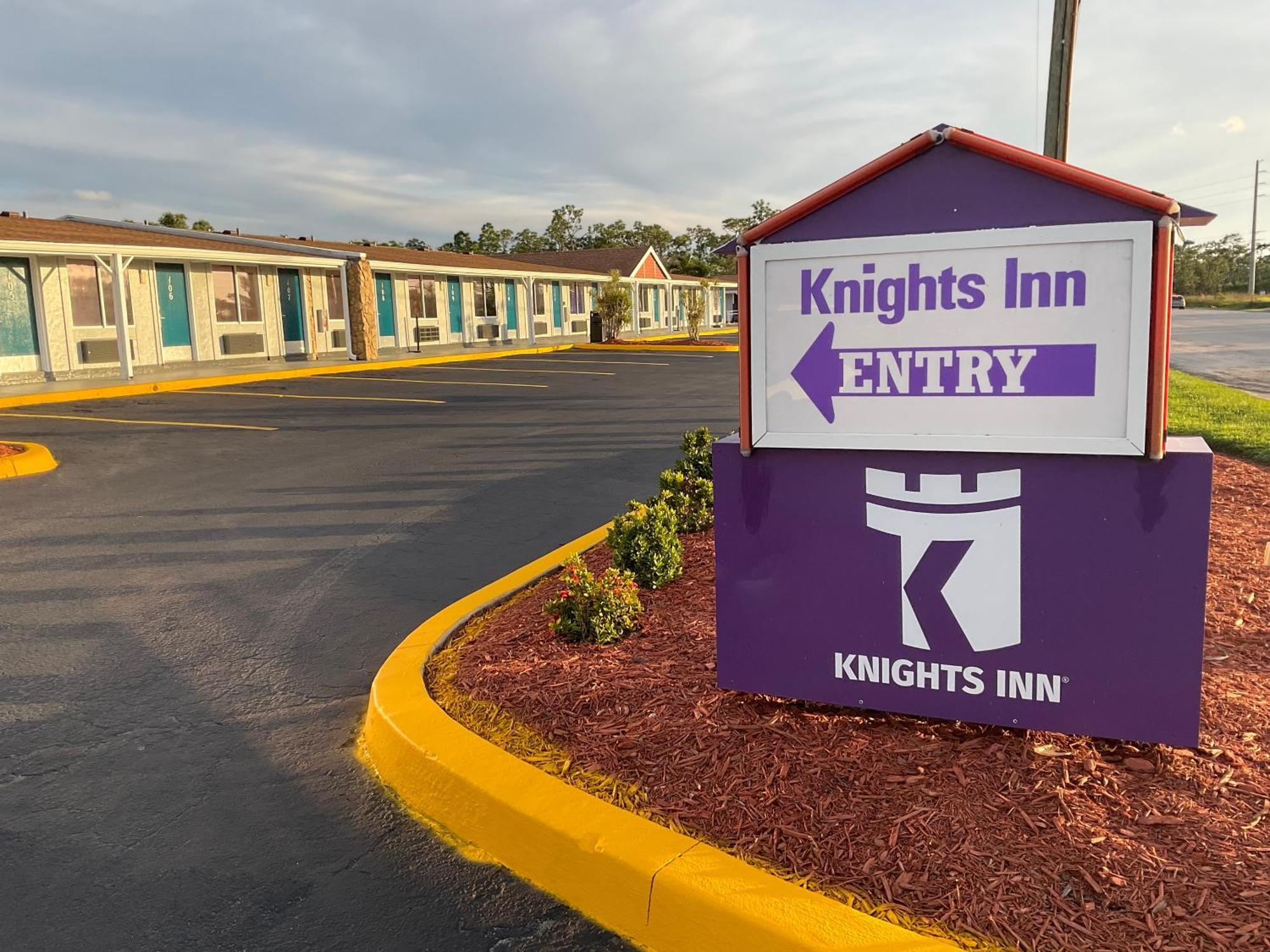 Knights Inn Пунта-Горда Екстер'єр фото